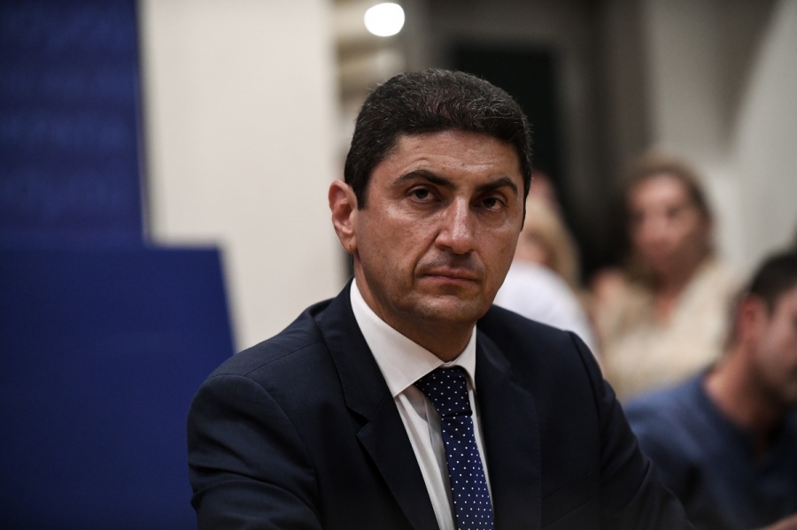 Πρόβλημα ο Αυγενάκης - Προκλητικές σπατάλες - 6.000 ευρώ για λουλούδια και όχι μόνο - πριν τις ευρωεκλογές στιγματίζουν ΝΔ