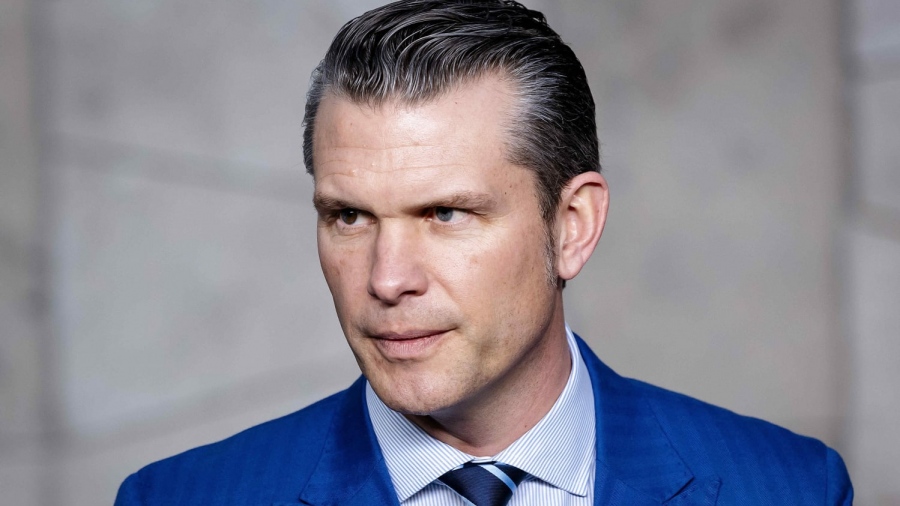 Hegseth (ΗΠΑ): Εάν χρειαστεί, ο Trump θα αρχίσει νέο γύρο χτυπημάτων στο Ιράν