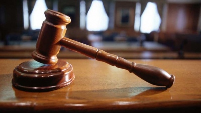 Ο σύννομος περιορισμός της οφειλής κατά την επιδίκαση της απαίτησης