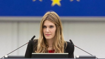 Σκάνδαλο διαφθοράς στο Ευρωκοινοβούλιο: Αναστέλλονται οι εξουσίες και τα καθήκοντα της Καϊλή - Επίσημες ανακοινώσεις 11/12