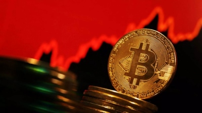 Σήμα κινδύνου για το Bitcoin: Έρχεται η απόλυτη bear market – Γιατί Saylor και MicroStrategy είναι ένα βήμα πριν τον γκρεμό