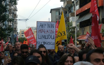 Συνεχίζεται η θύελλα στην Τουρκία: «Δεν θα σιωπήσουμε στον φασισμό» – Μαζικές διαδηλώσεις στην Κωνσταντινούπολη
