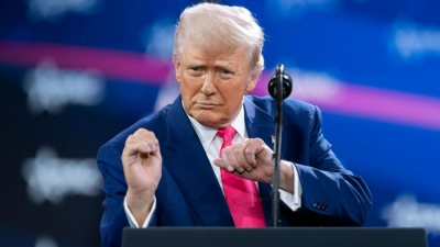 Τους σάρωσε - Ο Trump κερδίζει κατά κράτος τον εμπορικό πόλεμο, καταρρέει το αφήγημα ότι «θα κάνει πίσω» - Γιατί έχει δίκιο