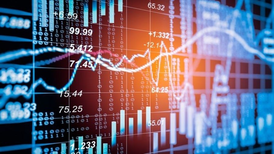 Μετά από τέτοια bull market στο Χρηματιστήριο, περίπου 40 εισηγμένες έχουν ακόμη χαμηλό P/BV, οι κίνδυνοι