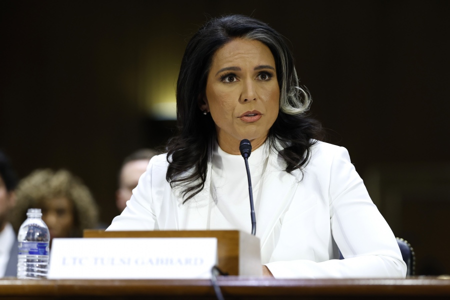 Σεισμός στις ΗΠΑ με βόμβα Gabbard (DNI): Το Ιράν δεν κατασκευάζει πυρηνικά όπλα – Λευκός Οίκος: Αγνοήστε την, θα χτυπήσουμε με Ισραήλ