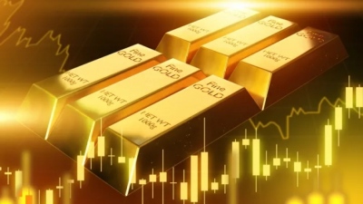 Gold jumps to record $5,600 an ounce as investors seek safe haven from global turmoil