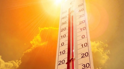 Μέτρα των Δήμων σε Αθήνα και Θεσσαλονίκη για την προστασία των πολιτών λόγω καύσωνα - Κλιματιζόμενοι χώροι, οδηγίες