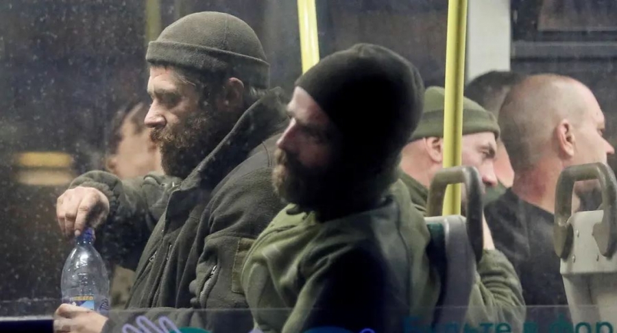 Στη Ρωσία πάνω από 1.000 Ουκρανοί στρατιώτες και ξένοι μισθοφόροι του Azovstal για ανακρίσεις