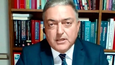Βασιλακόπουλος - Κορωνοϊός: Μέχρι τέλος της άνοιξης θα έχουμε νέο εμβόλιο που θα καλύπτει όλες τις μεταλλάξεις