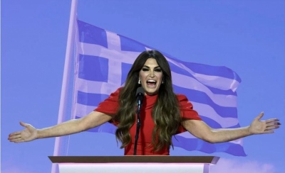 Υποδεχόμαστε την Kimberly λες και είναι η Madonna... ενώ ο Erdogan μπαινοβγαίνει ήδη στον Λευκό Οίκο