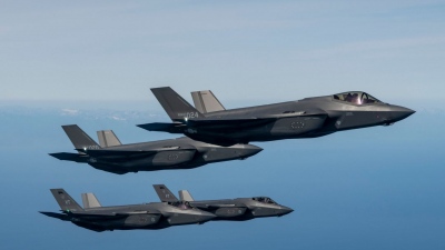 Σεισμός στις ΗΠΑ με την απίστευτη απάτη του F 35: Δώσαμε 2 τρισ. δολ για αεροσκάφη που είναι στο υπόστεγο - Την πάτησε η Ελλάδα
