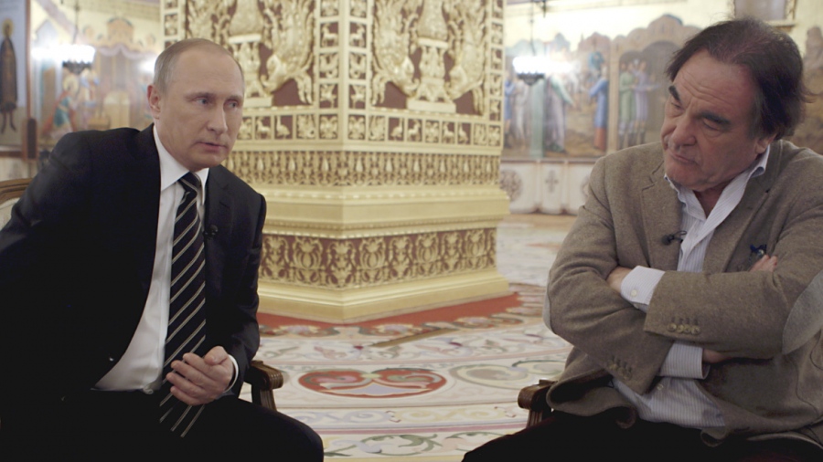 Στη σωστή πλευρά της Ιστορίας ο Oliver Stone: «Είμαι περήφανος για την ταινία με τον Putin - Ελπίζω Ρωσία και ΗΠΑ να τα πάνε καλά»
