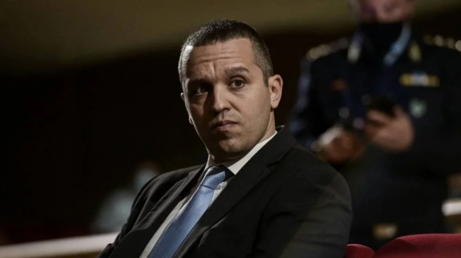 Σεισμός στο πολιτικό κατεστημένο για το νέο κόμμα Κασιδιάρη - Πέφτουν κορμιά στο «κλεφτο-ΠΑΣΟΚ»