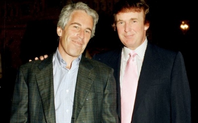 Πολιτικός σεισμός στις ΗΠΑ, σε πανικό ο Trump - Έγγραφα αποδεικνύουν τους δεσμούς του με τον παιδόφιλο Epstein