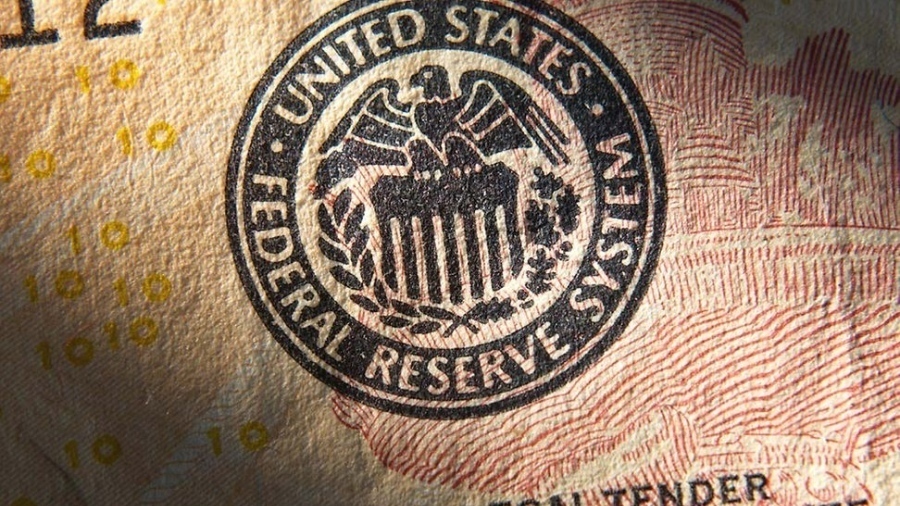 Τρομερός διχασμός στη Fed – Καταρρέει η ομοφωνία, έρχεται νομισματική καταιγίδα