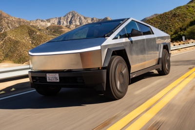 Σε ελεύθερη πτώση η Tesla του Musk - Οι αριθμοί πωλήσεων Cybertruck είναι καταστροφικά κακοί, 10.000 σε αποθήκες