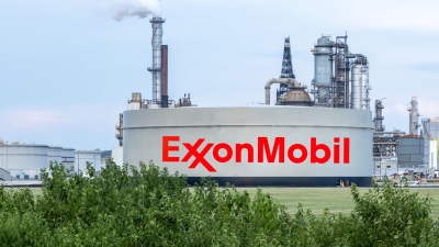 Exxon: Μείωση κερδών σε 4,2 δισ. δολ. το α' τρίμηνο 2026 παρά το ράλι στο πετρέλαιο