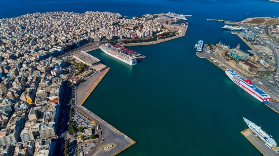 Ο Μαρινάκης βγαίνει από ΤΕΡΝΑ και μπαίνει στον ΟΛΠ – Θα αγοράσει το 10% με 43 εκατ από Lansdowne και Helikon