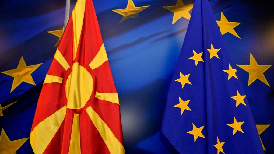 Σάλος στην Ευρωβουλή: Αυστριακός Πράσινος έκανε αχαλίνωτο lobbying για τα Σκόπια, η Βουλγαρία έθεσε veto, η Ελλάδα απούσα