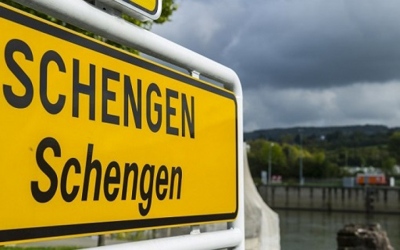 Καταρρέει η Schengen - Σοκ με Πολωνία, επαναφέρει ελέγχους στα σύνορα με Γερμανία και Λιθουανία